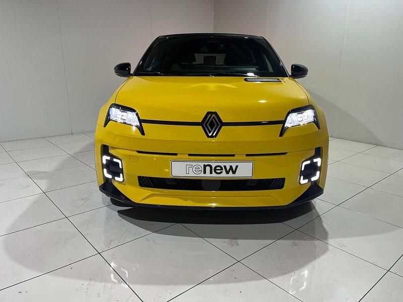Usado Renault R5 Iconic 110 kW (150 CV) 2025 Carrocería ¡amarillo Utilitario
