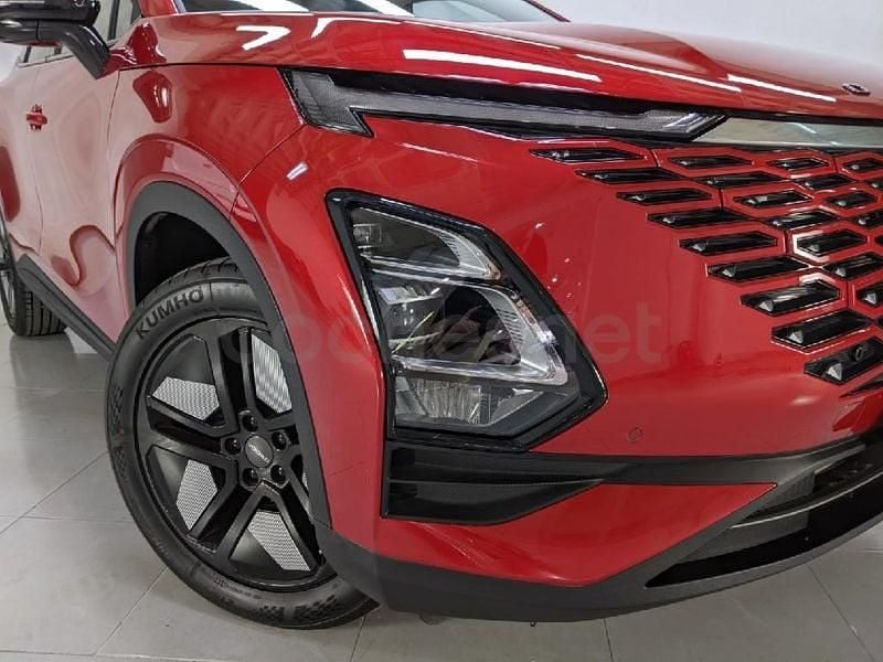 Usado Omoda 5 147 CV (108 kW) 2025 Rojo SUV