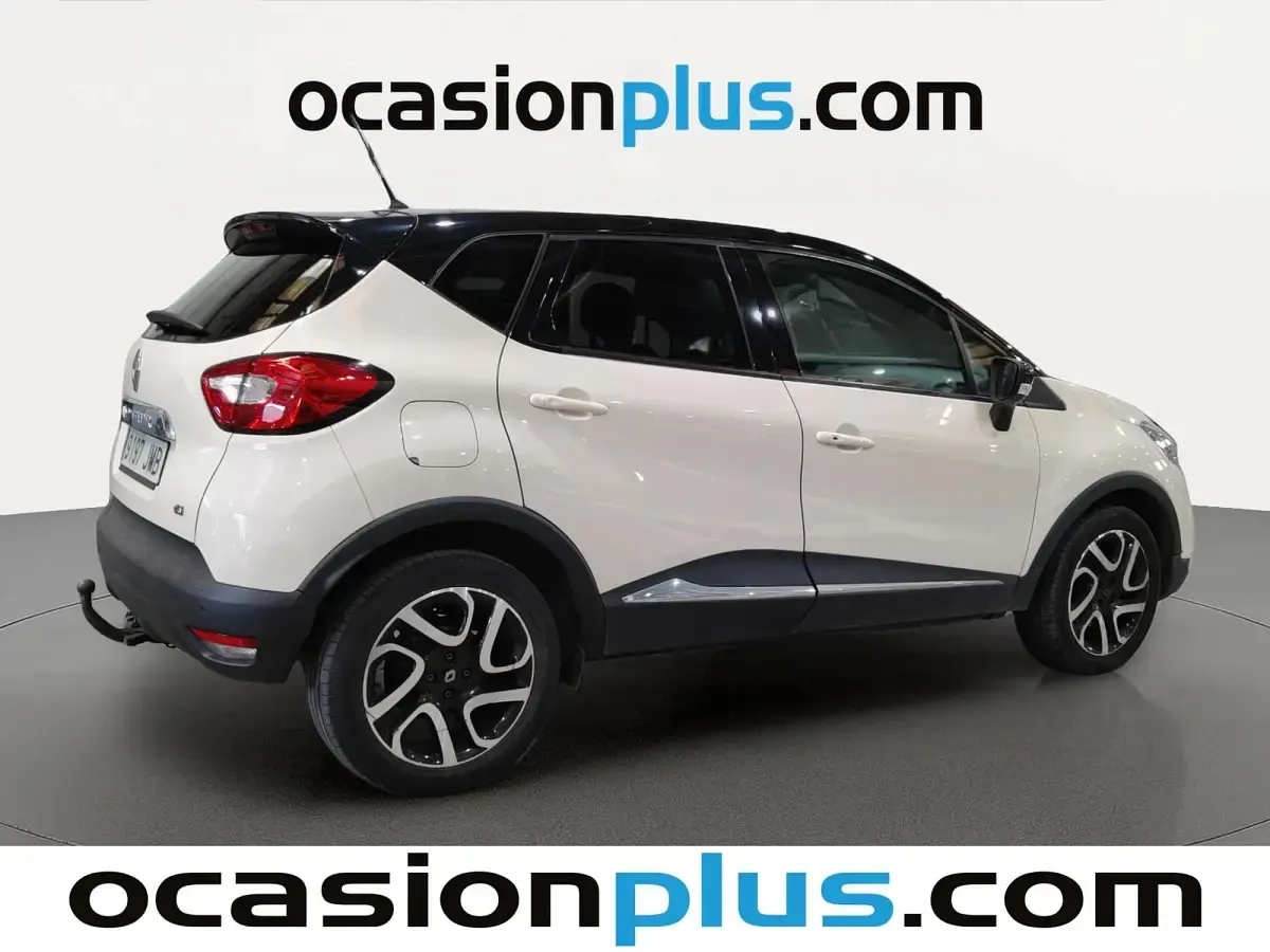 Usado Renault Captur Zen 90 CV (66 kW) 2016 Blanco SUV