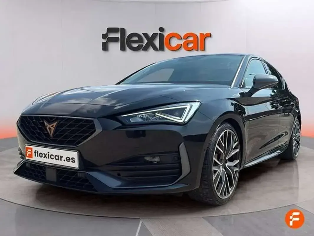 Usado Cupra Leon VZ 300 CV (220 kW) 2021 Negro Utilitario