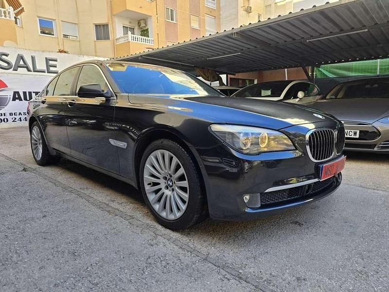 Negro Usado 2010 BMW 730L Berlina | 13.900 € - Imagen 1/4
