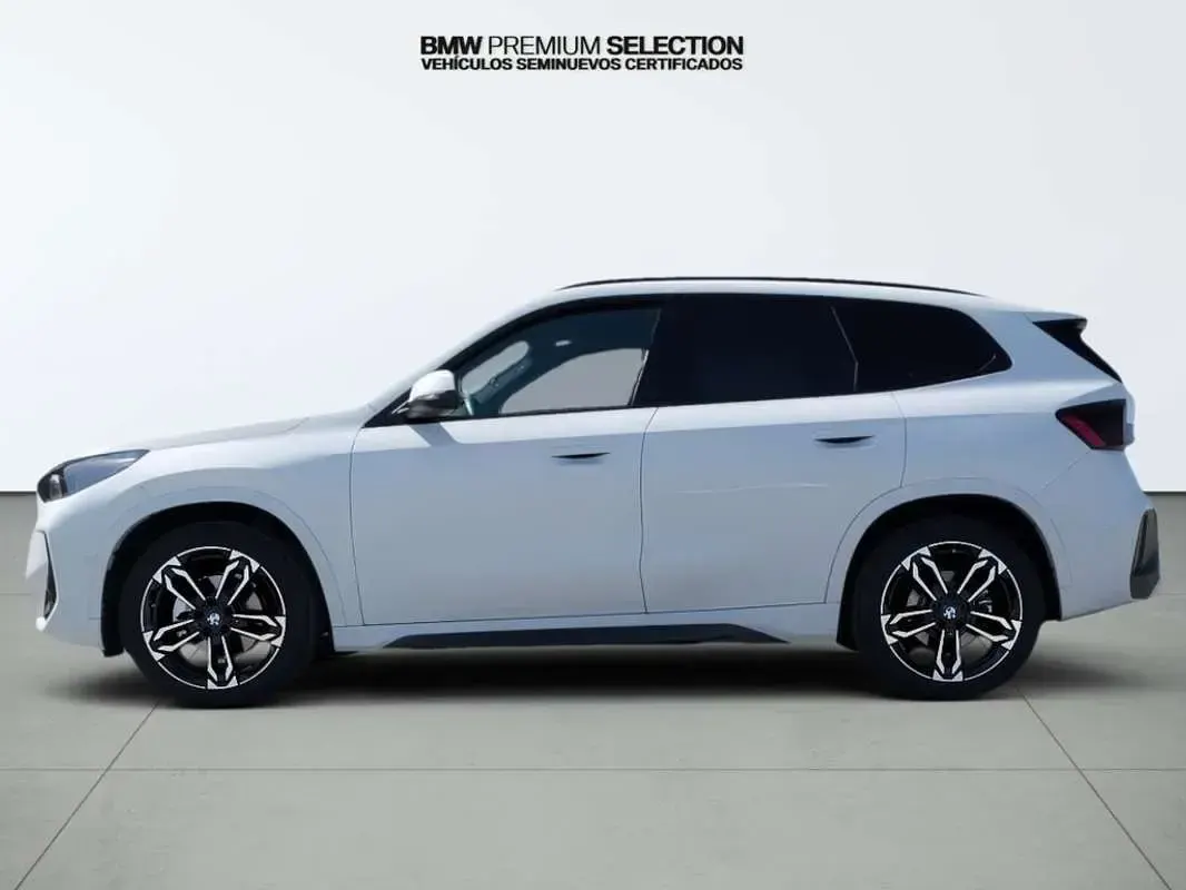 Usado BMW iX1 Luxury Line 150 kW (204 CV) 2025 SUV