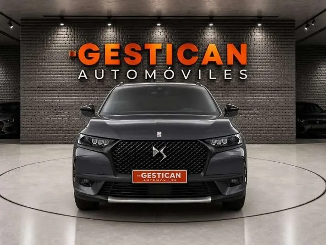 Usado DS Automobiles DS7 Crossback Performance 226 CV (166 kW) 2022 Gris SUV