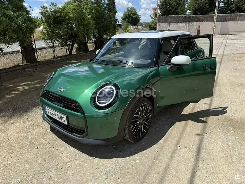 Usado Mini Cooper S 178 CV (130 kW) 2024 Verde Utilitario
