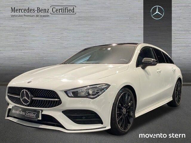 Blanco Usado 2021 Mercedes CLA220 AMG line Berlina | 33.900 € (Precio justo) - Imagen 1/4