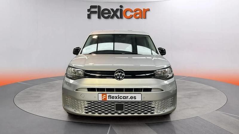 Usado VW Caddy Maxi 122 CV (89 kW) 2024 Gris Monovolumen