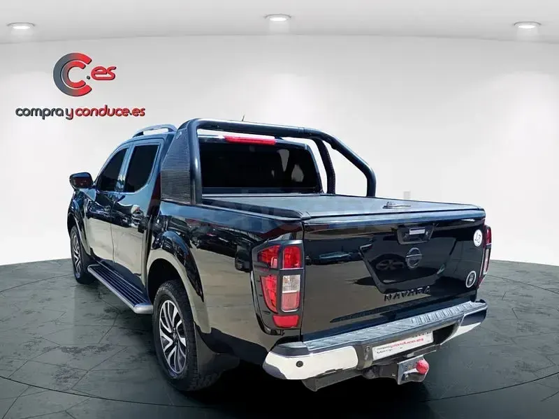 Usado Nissan Navara 190 CV (139 kW) 2016 Negro Pickup/Camioneta