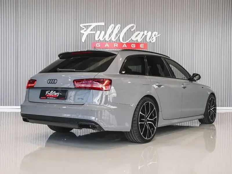 Usado Audi A6 Competition 326 CV (239 kW) 2017 Gris / plata Familiar