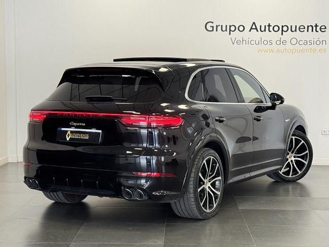 Usado Porsche Cayenne 462 CV (339 kW) 2019 Negro SUV