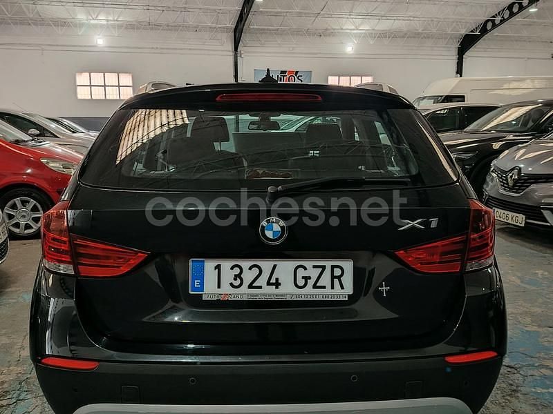 Usado BMW X1 177 CV (130 kW) 2011 Negro SUV