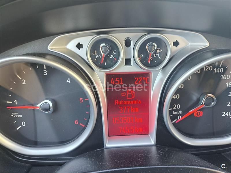 Negro Usado 2009 Ford Focus Trend Berlina | 5500 € (Precio justo) - Imagen 1/4