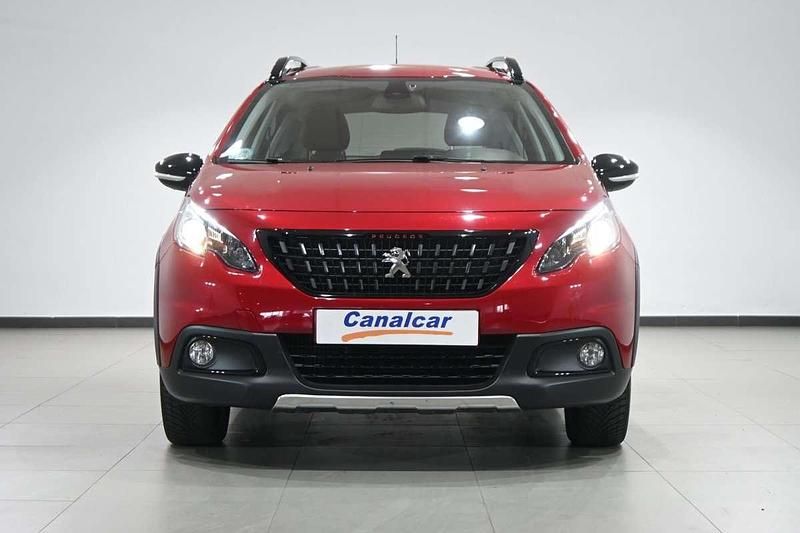 Usado Peugeot 2008 Allure 131 CV (96 kW) 2019 Rojo SUV