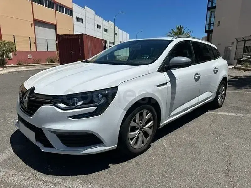 Usado Renault Mégane GrandTour Business 115 CV (84 kW) 2020 Blanco Familiar