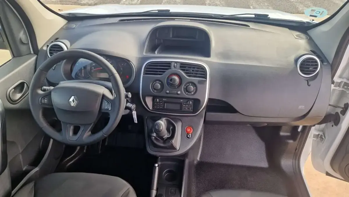Usado Renault Kangoo 75 CV (55 kW) 2020 Blanco Monovolumen