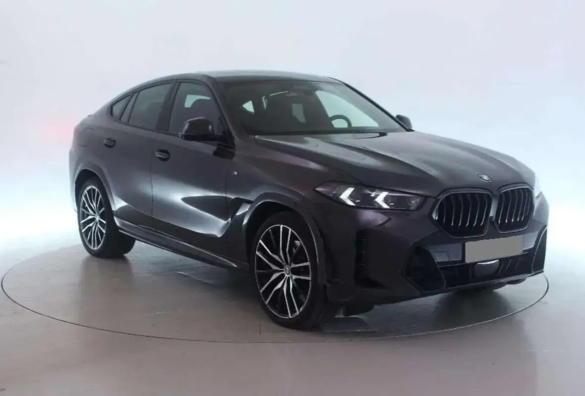 Usado BMW X6 M Sport 286 CV (210 kW) 2024 Negro SUV
