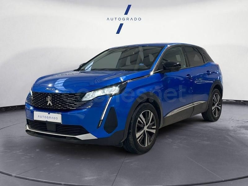Usado Peugeot 3008 Allure 130 CV (95 kW) 2023 Azul SUV