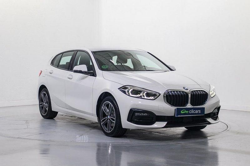 Usado BMW 118 150 CV (110 kW) 2023 Blanco Utilitario