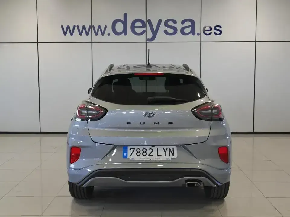 Usado Ford Puma ST-Line 120 CV (88 kW) 2022 Gris SUV