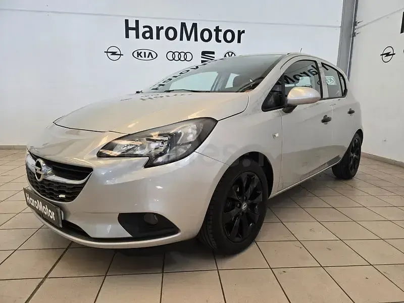 Usado Opel Corsa Selective 90 CV (66 kW) 2018 Gris / plata Utilitario