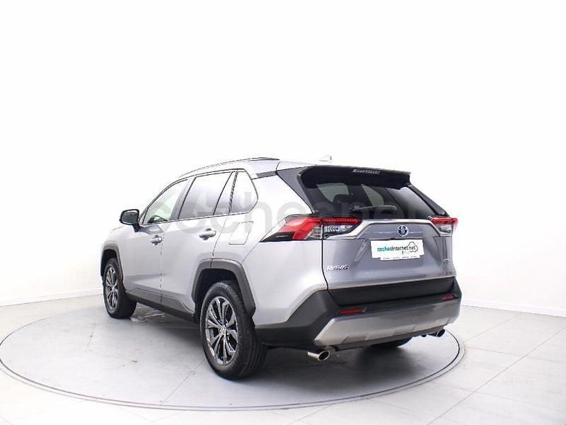 Usado Toyota RAV4 Hybrid Advance 218 CV (160 kW) 2024 Gris / plata SUV