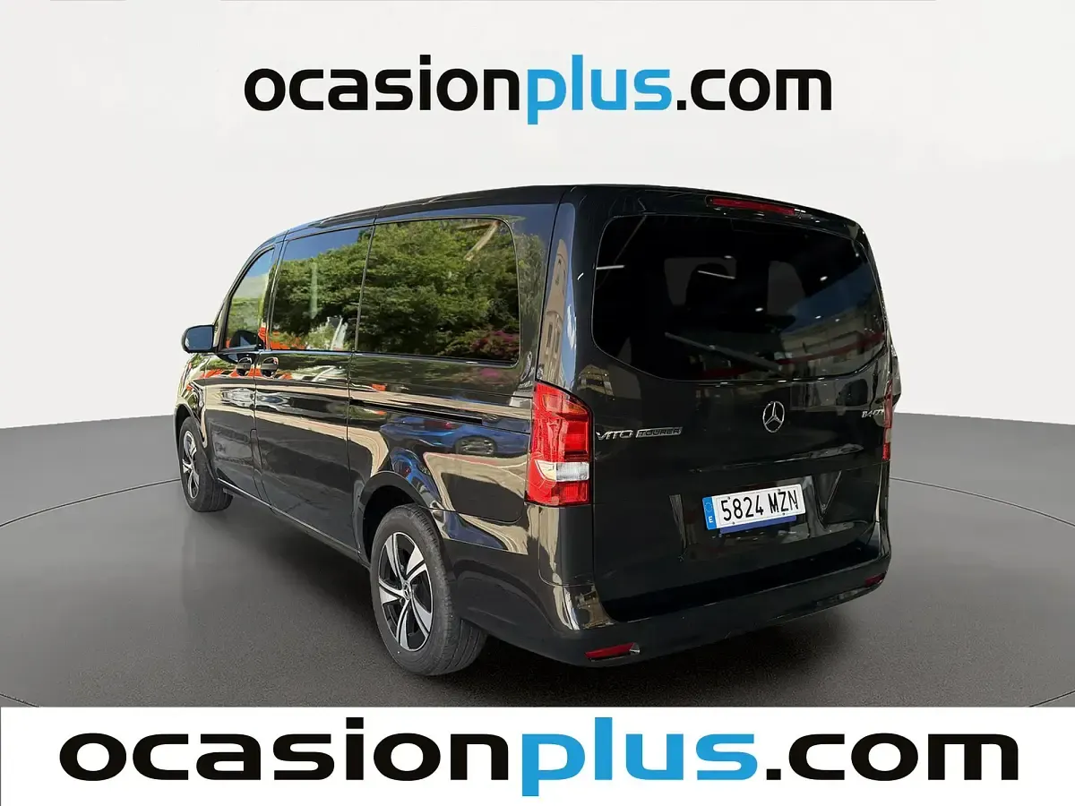 Usado Mercedes Vito 136 CV (100 kW) 2025 Gris Van