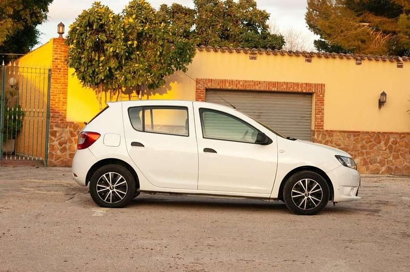 Occasion Dacia Sandero Ambiance 75 ch (55 kW) 2013 Blanc Citadine