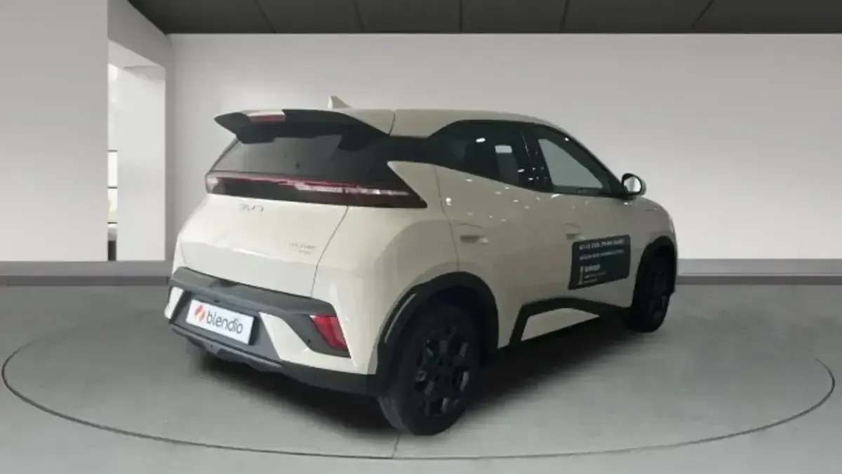 Nuevo BYD Dolphin Surf Comfort 114 kW (156 CV) 2025 Blanco Utilitario