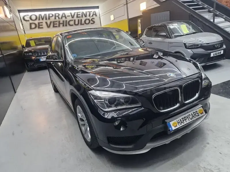 Usado BMW X1 Comfort Edition 143 CV (105 kW) 2014 Negro SUV