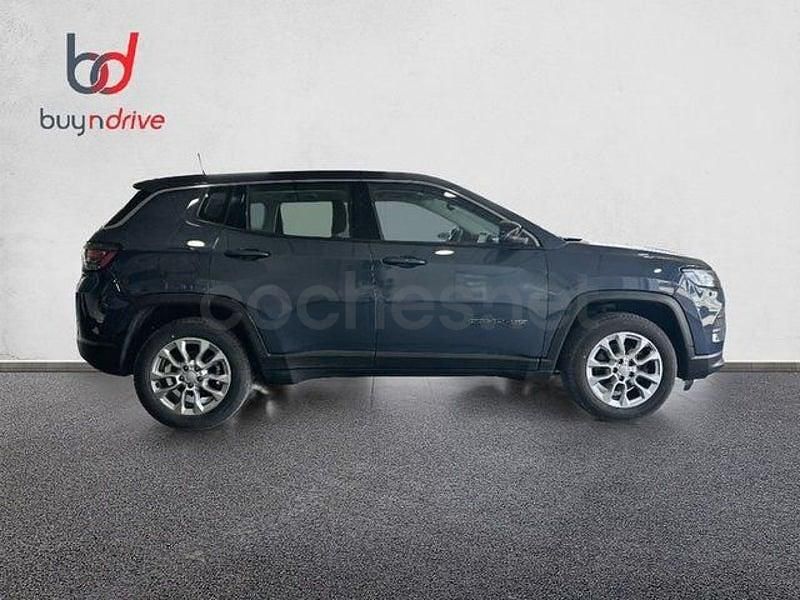 Usado Jeep Compass Longitude 130 CV (95 kW) 2022 Azul SUV
