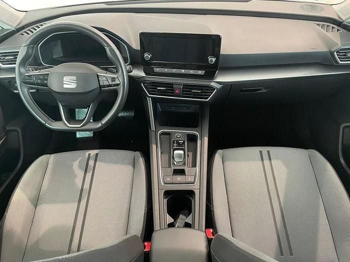 Usado Seat Leon Style 116 CV (85 kW) 2025 Negro