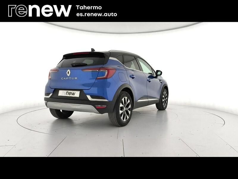 Usado Renault Captur Techno 90 CV (66 kW) 2023 Azul + techo negro SUV