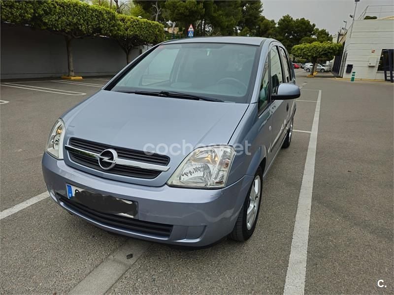 Usado Opel Meriva Enjoy 100 HP (73 kW) 2005 Azul Monovolume
