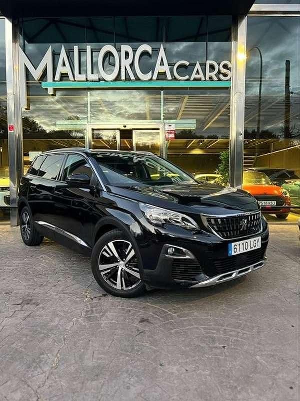 Usado Peugeot 5008 Active 129 CV (94 kW) 2020 Negro SUV