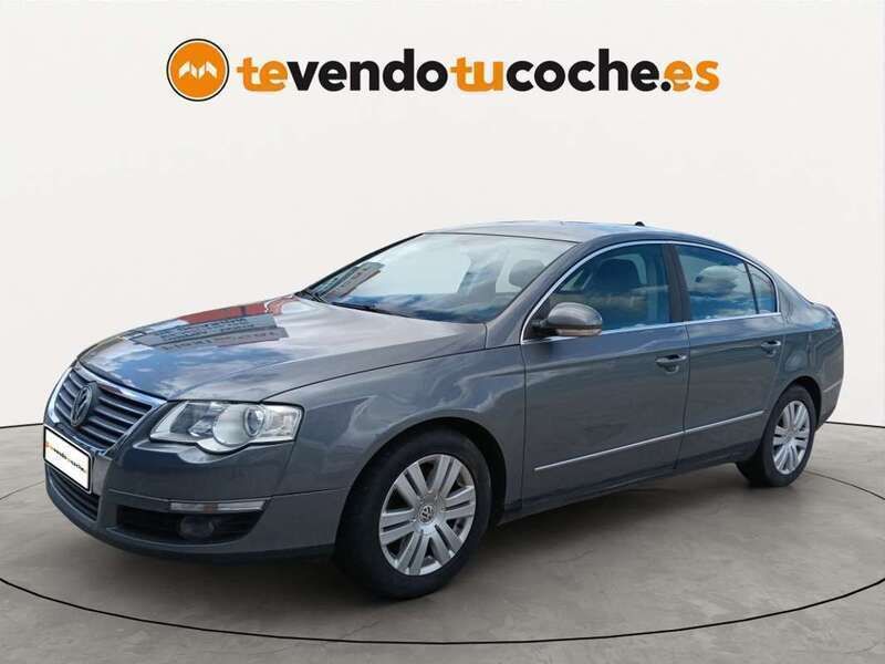 Usado VW Passat Highline 140 CV (102 kW) 2007 Gris Berlina