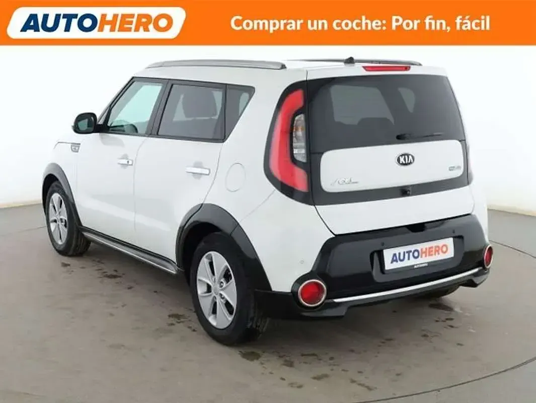 Usado Kia Soul 140 CV (102 kW) 2016 Blanco SUV