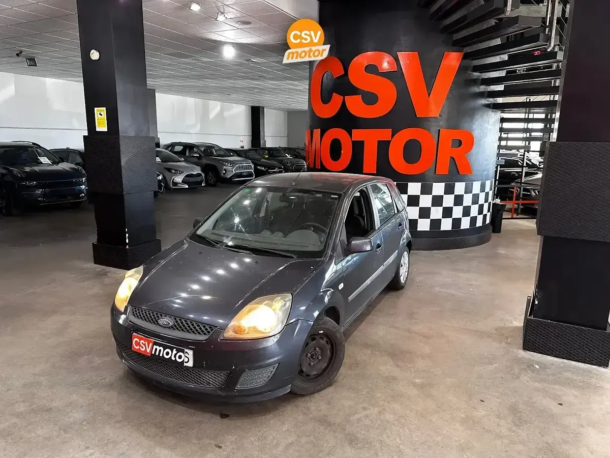Usado Ford Fiesta Trend 70 CV (51 kW) 2008 Utilitario