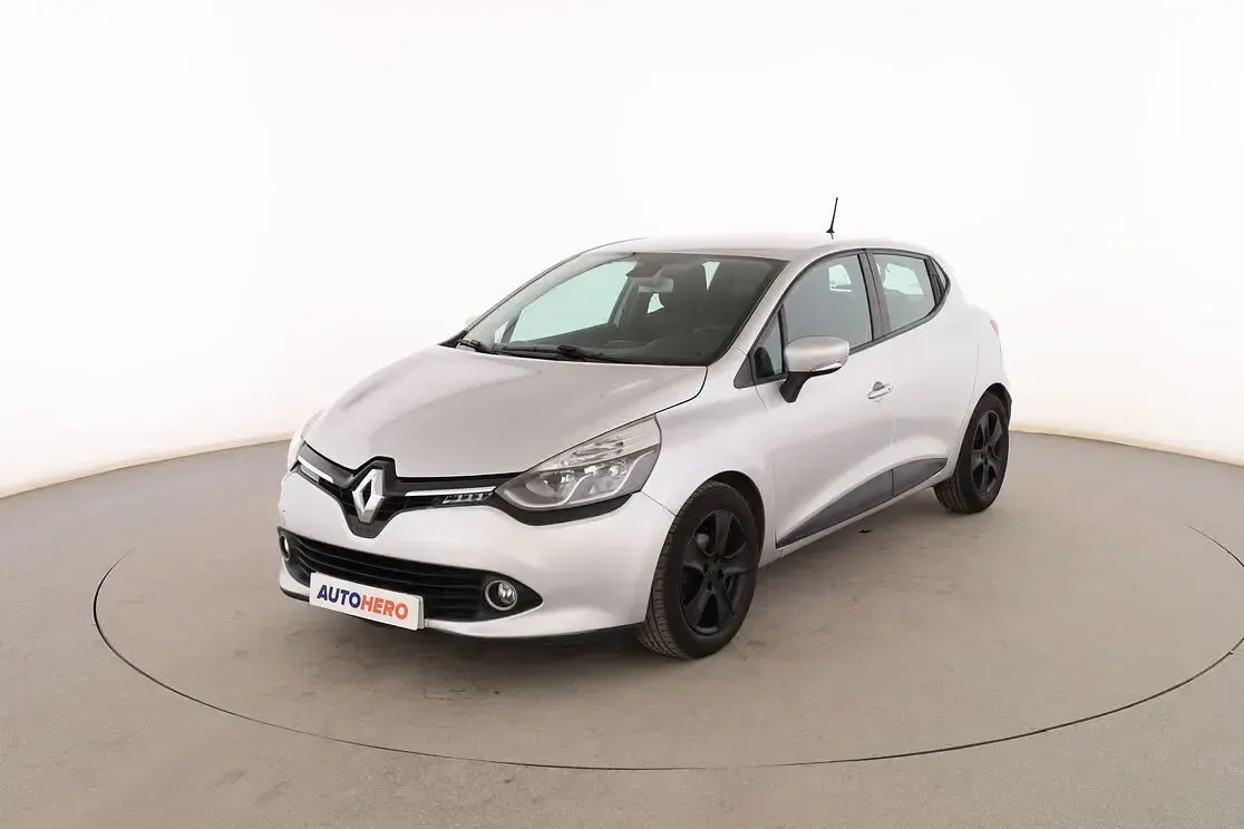 Usado Renault Clio Expression 90 CV (66 kW) 2015 Utilitario