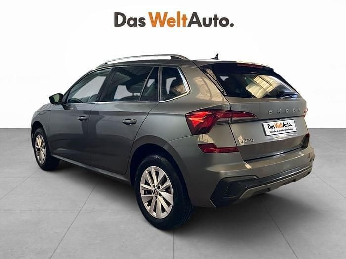 Gris Usado 2024 Skoda Kamiq Selection SUV | 19.990 € (Precio justo) - Imagen 1/4