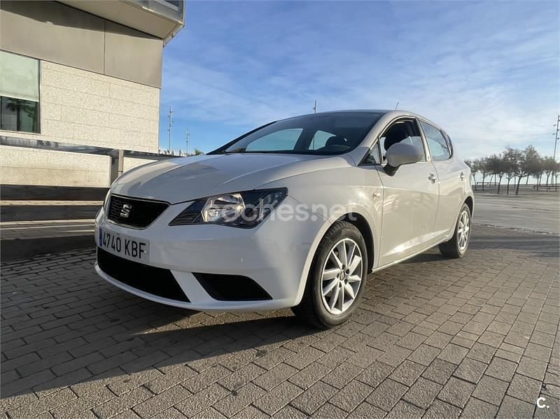 Usado Seat Ibiza Reference 75 CV (55 kW) 2017 Blanco Berlina
