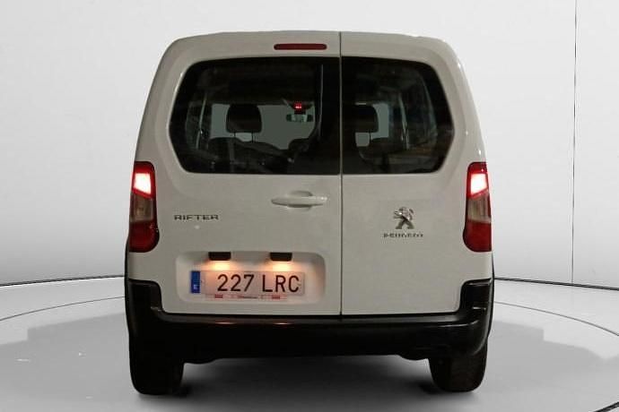 Usado Peugeot Rifter Active 102 CV (75 kW) 2021 Monovolumen