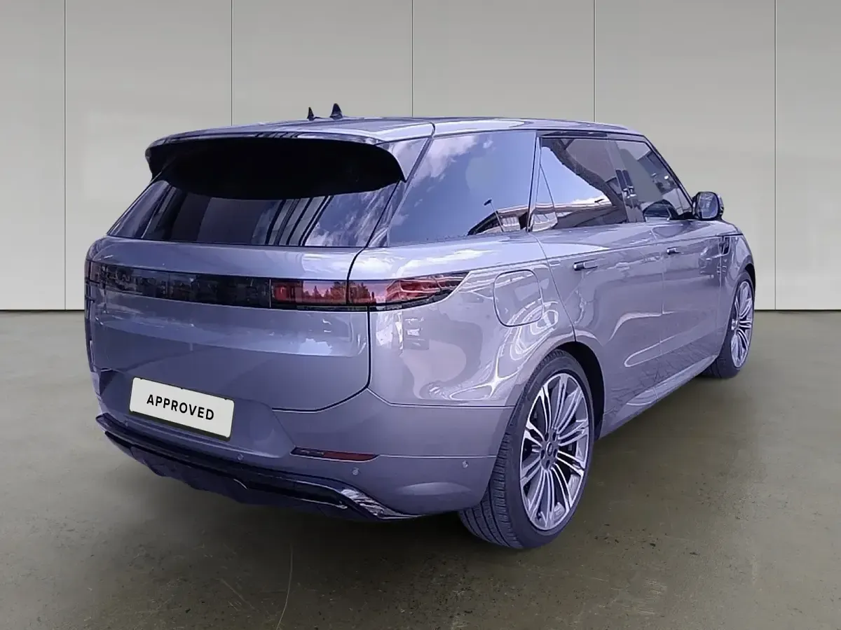Usado Land Rover Range Rover Sport SE Dynamic 249 CV (183 kW) 2025 Eiger grey SUV