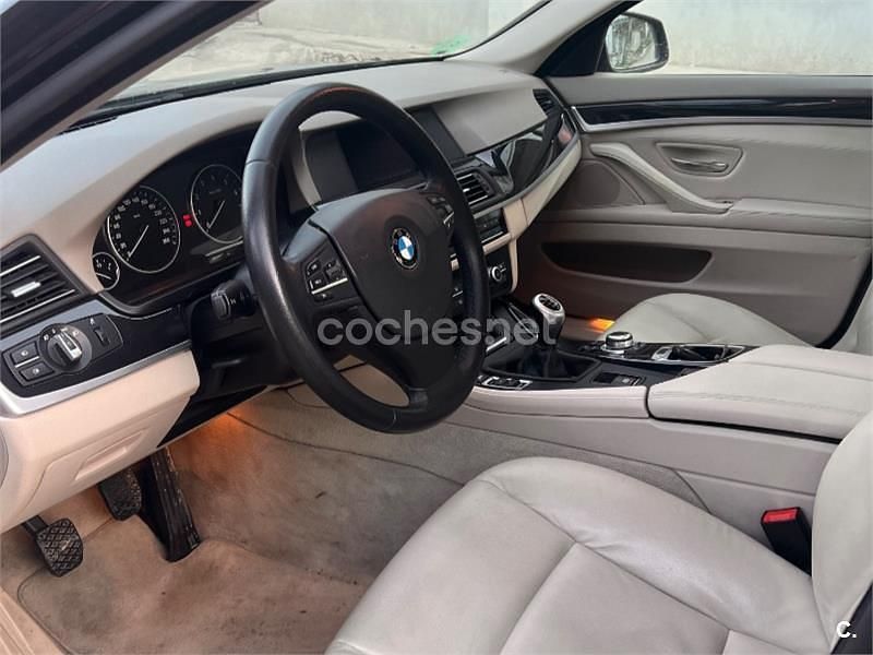 Usado BMW 528 258 CV (189 kW) 2012 Negro Berlina