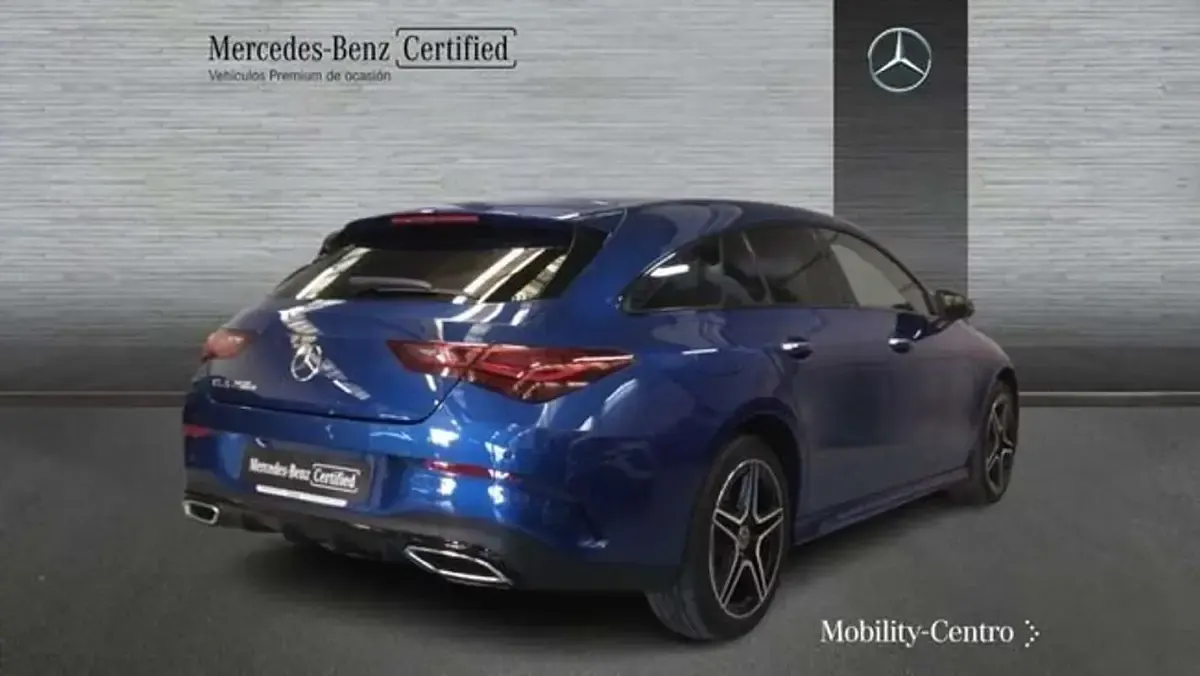 Usado Mercedes CLA250e 218 CV (160 kW) 2024 Azul Coupe