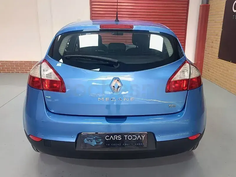 Usado Renault Mégane III Dynamique 115 CV (84 kW) 2012 Azul Berlina