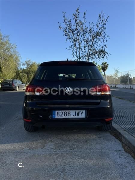 Usado VW Golf VII Sport 105 HP (77 kW) 2012 Preto Sedan