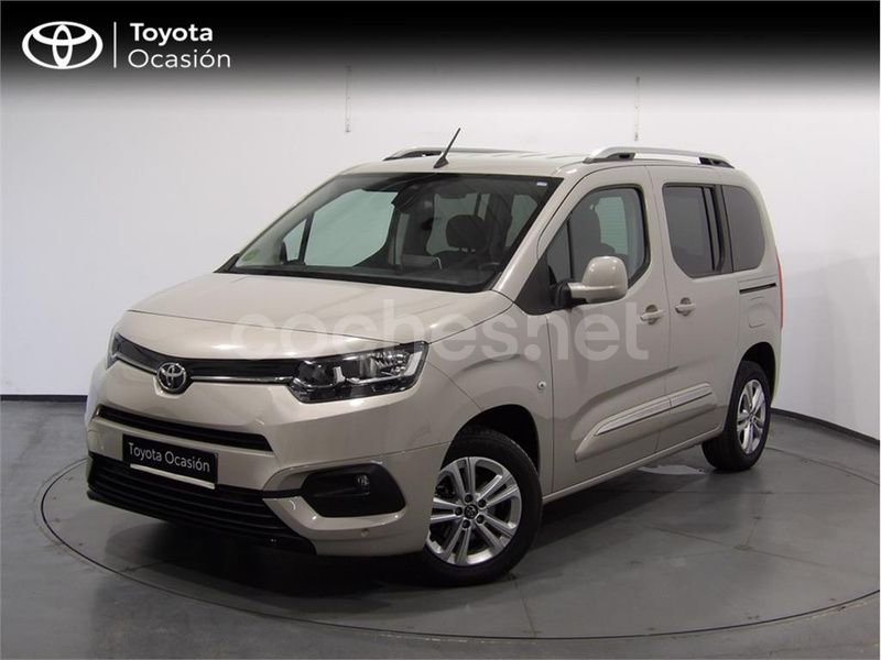 Gris / plata Usado 2021 Toyota Proace Verso Active Familiar | 20.990 € (Buen precio) - Imagen 1/4