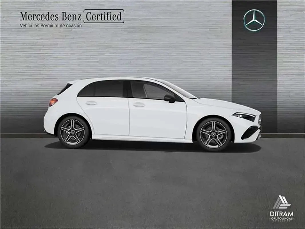 Usado Mercedes A200 150 CV (110 kW) 2025 Berlina