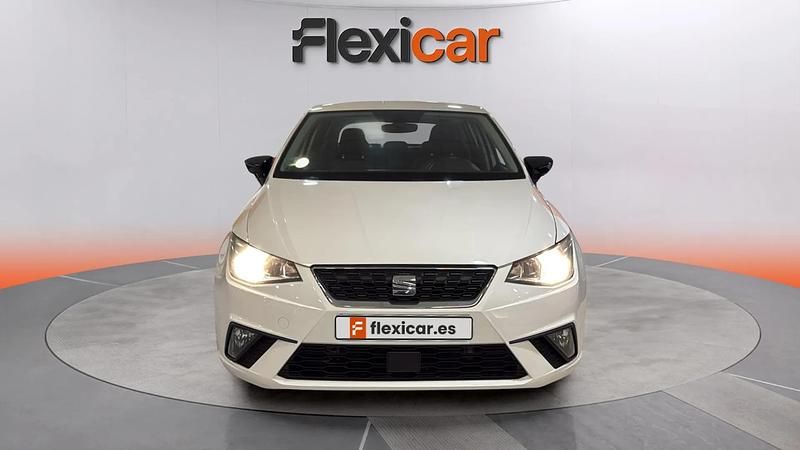 Usado Seat Ibiza Reference 95 CV (69 kW) 2019 Blanco Utilitario