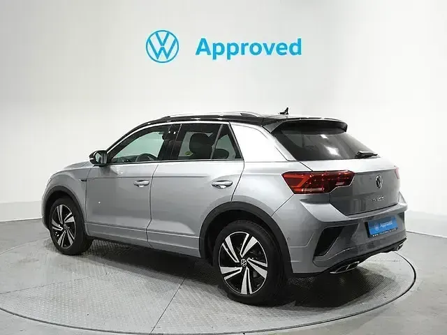 Usado VW T-Roc R-line 115 CV (84 kW) 2025 Gris SUV