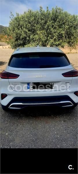 Usado Kia XCeed 141 CV (103 kW) 2022 Blanco SUV